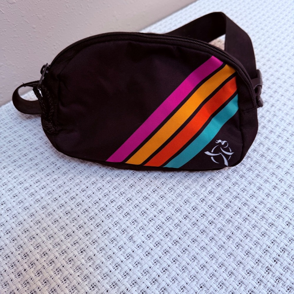 BOCO Gear Waist Pack Women OS Black Retro Rainbow Stripe Sporty Belt Bag Fanny - Picture 3 of 12